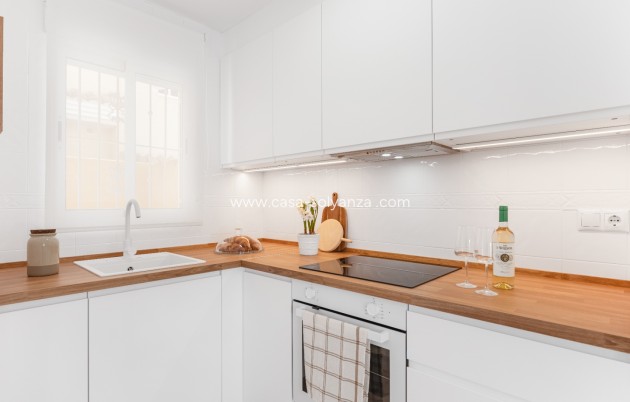 Resale - Apartment / flat - Orihuela - Inland