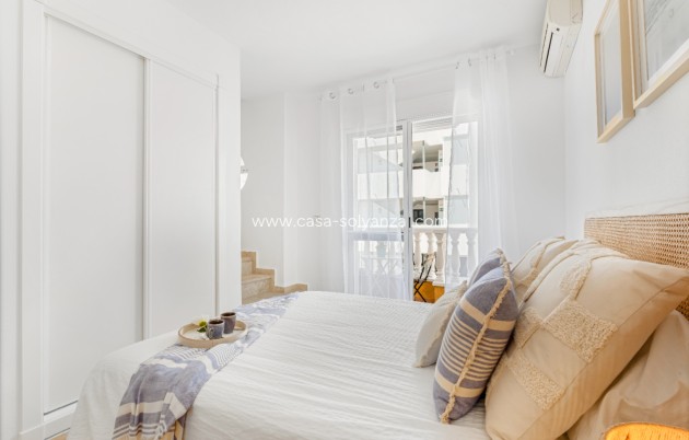 Resale - Apartment / flat - Orihuela - Inland