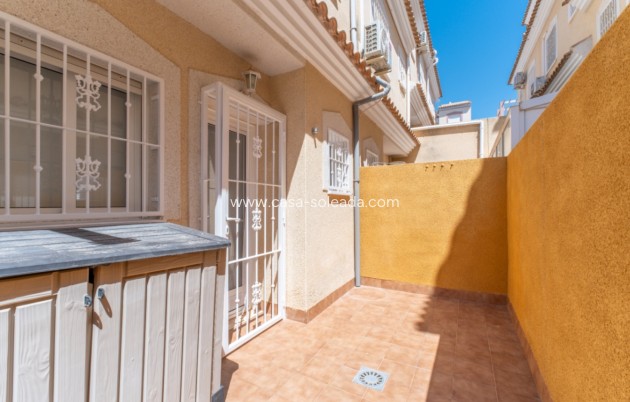 Resale - Apartment / flat - Orihuela - Inland