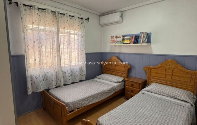 Resale - Villa - Torrevieja - Costa Blanca