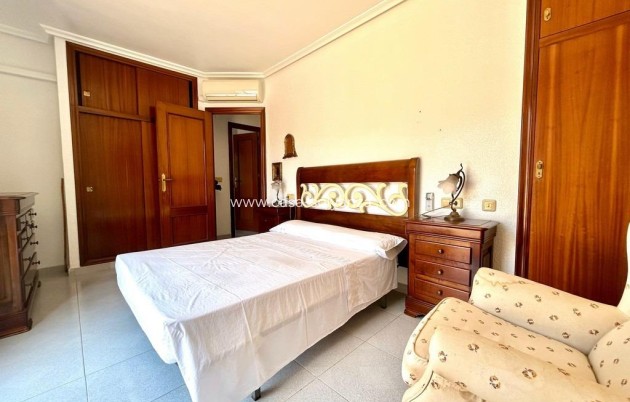 Resale - Villa - Orihuela Costa - La Zenia