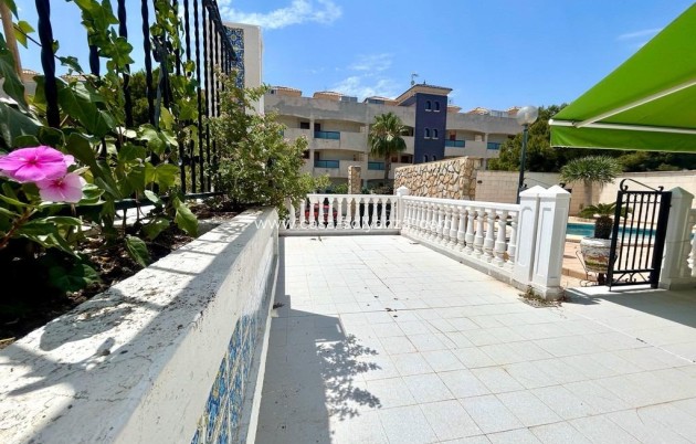 Resale - Villa - Orihuela Costa - La Zenia