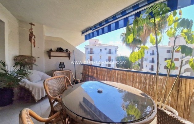 Resale - Apartment / flat - Albir - Costa Blanca