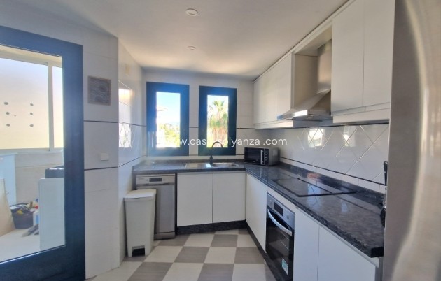 Resale - Apartment / flat - Albir - Costa Blanca