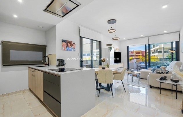 Resale - Apartment / flat - Playa Flamenca - Costa Blanca