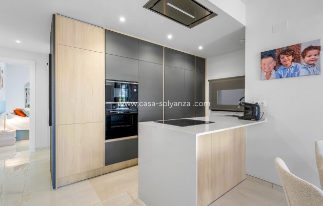 Resale - Apartment / flat - Playa Flamenca - Costa Blanca