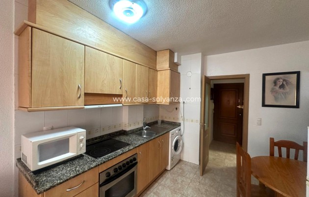 Resale - Apartment / flat - Torrevieja - Center
