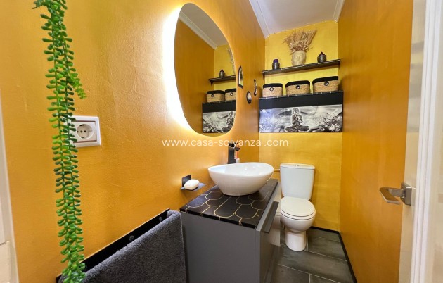 Resale - Apartment / flat - Torrevieja - Playa del Cura