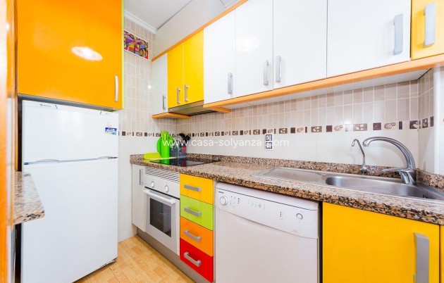 Wiederverkauf - Wohnung - Torrevieja - Center