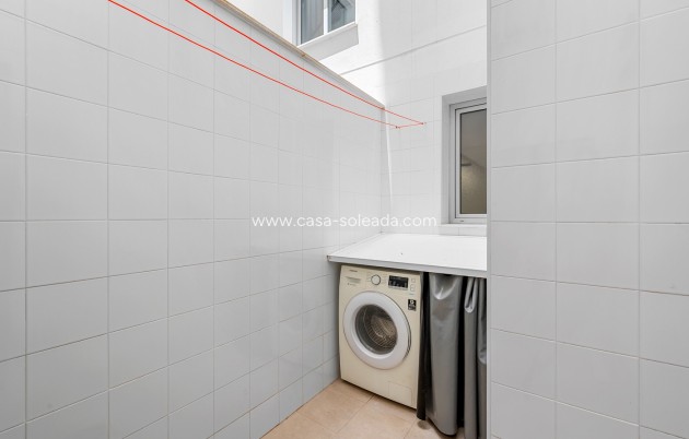 Reventa - Apartamento / piso - Orihuela Costa - Costa Blanca