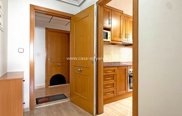Resale - Apartment / flat - Torrevieja