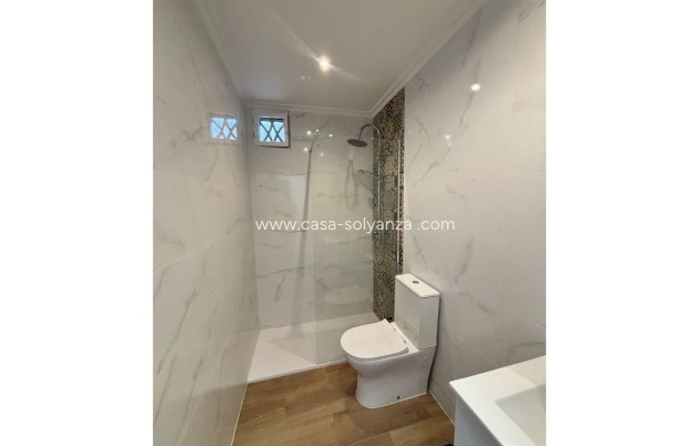 Resale - Apartment / flat - Punta Prima - Costa Blanca