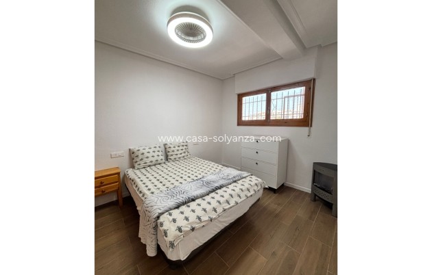 Resale - Apartment / flat - Punta Prima - Costa Blanca