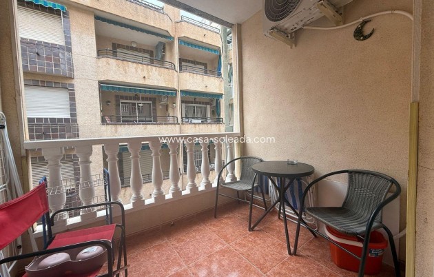 Wiederverkauf - Wohnung - Torrevieja - Playa de los Locos
