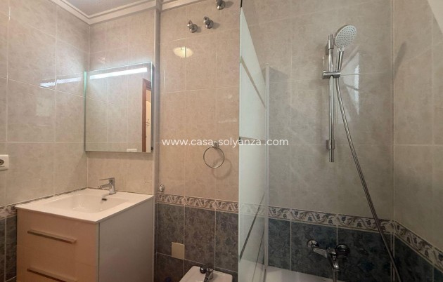 Wiederverkauf - Wohnung - Torrevieja - Playa de los Locos