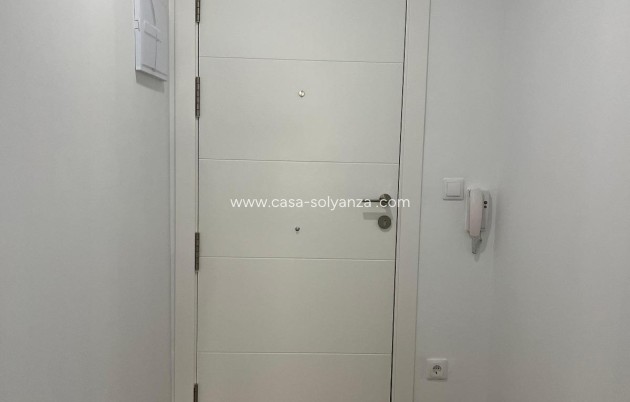 Resale - Apartment / flat - Torrevieja - La Mata