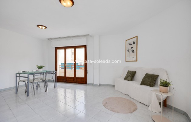 Resale - Apartment / flat - Torrevieja - Estacion Autobuses