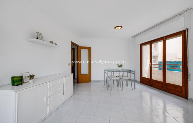 Resale - Apartment / flat - Torrevieja - Estacion Autobuses