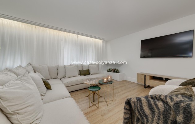 Herverkoop - Appartement / flat - Torrevieja - Playa del Cura