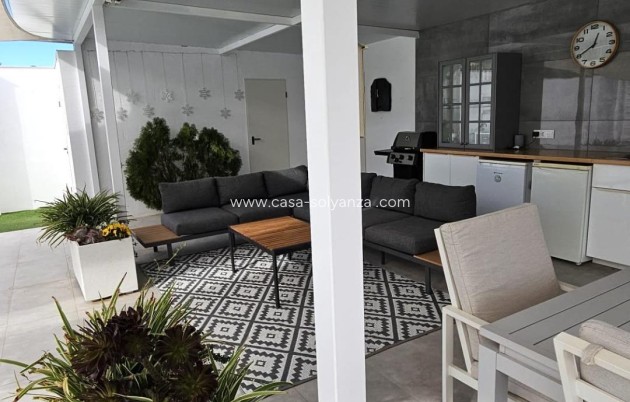 Resale - Villa - Orihuela - Montepinar-la Aparecida-raiguero
