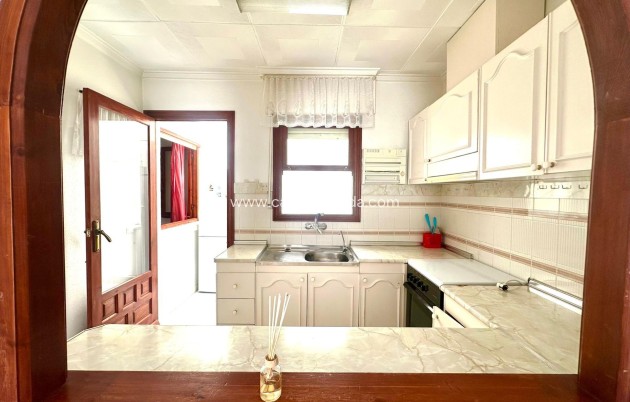Wiederverkauf - Bungalow - Torrevieja - La Siesta