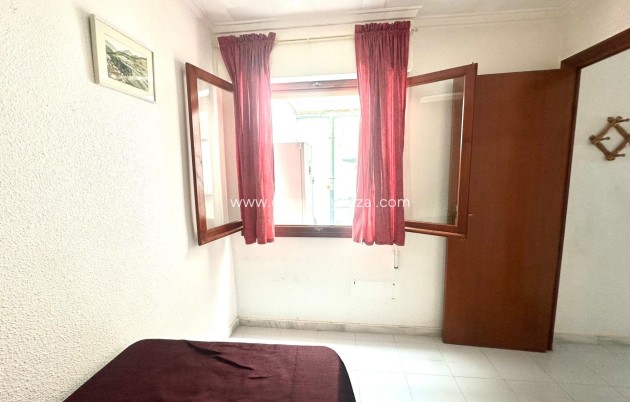 Wiederverkauf - Bungalow - Torrevieja - La Siesta