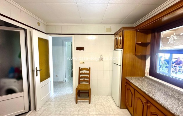 Resale - Apartment / flat - Torrevieja - Center