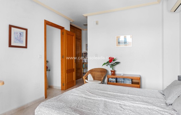 Wiederverkauf - Wohnung - Orihuela Costa - Costa Blanca