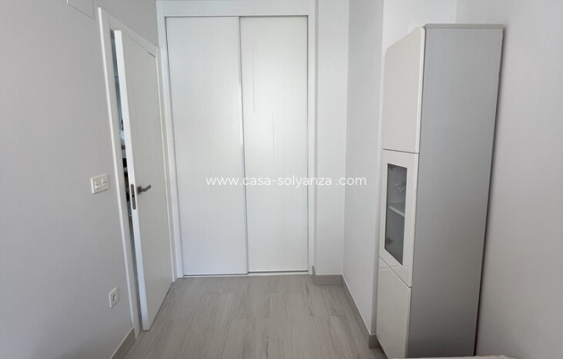 Wiederverkauf - Wohnung - Torrevieja - Playa del Cura
