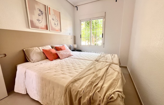 Herverkoop - Appartement / flat - Torrevieja - Costa Blanca