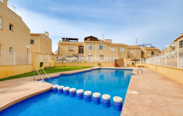 Revente - Bungalow - Torrevieja - Aguas nuevas
