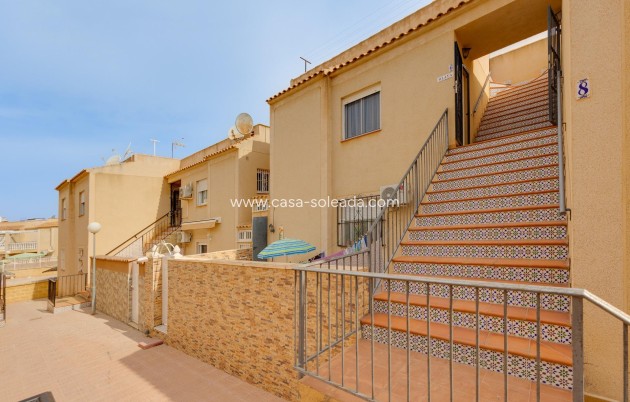 Revente - Bungalow - Torrevieja - Aguas nuevas