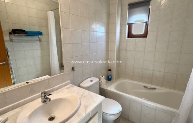 Reventa - Apartamento / piso - Algorfa