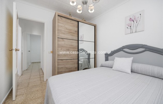 Revente - Maison de ville - Torrevieja - Torretas