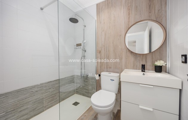 Revente - Maison de ville - Torrevieja - Torretas