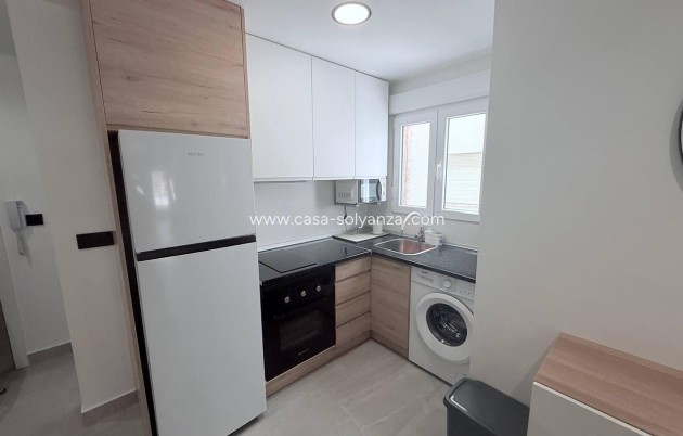 Resale - Apartment / flat - Torrevieja - La Mata