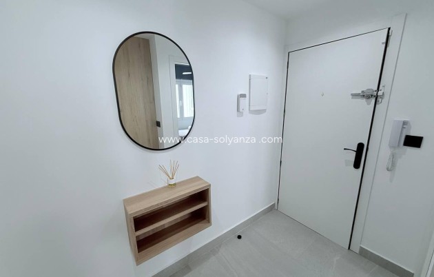 Resale - Apartment / flat - Torrevieja - La Mata