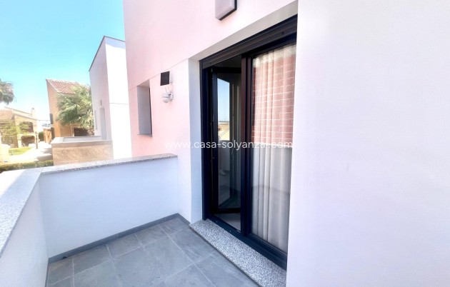 Resale - Villa - Torrevieja - La Siesta