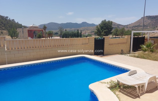 Resale - Villa - La Romana - Inland