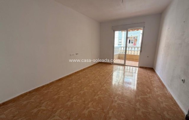 Reventa - Apartamento / piso - Torrevieja - Playa del Cura