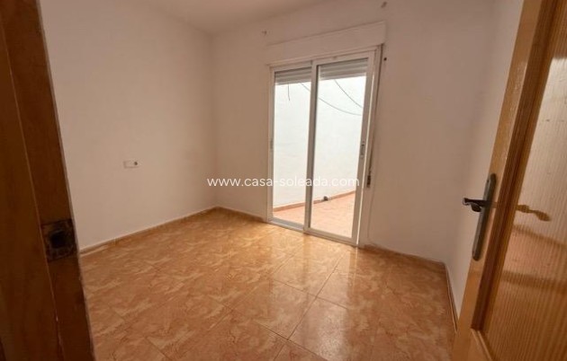 Reventa - Apartamento / piso - Torrevieja - Playa del Cura