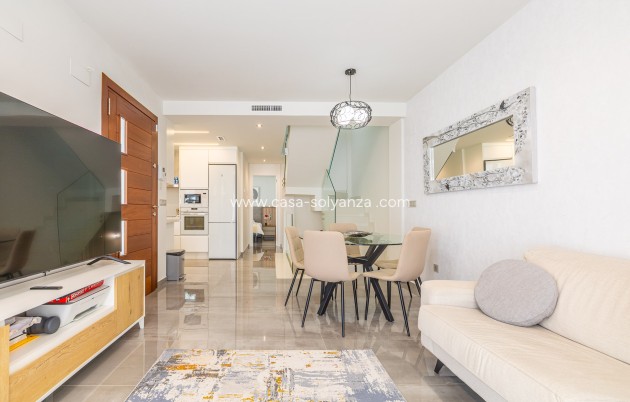 Resale - Villa - Torrevieja - Los Altos