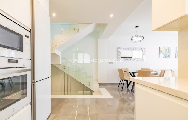 Resale - Villa - Torrevieja - Los Altos