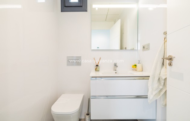 Resale - Villa - Torrevieja - Los Altos