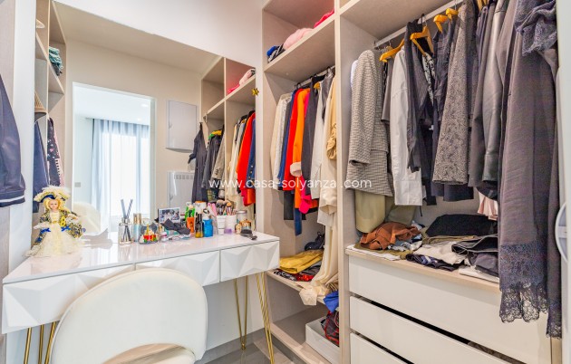 Resale - Villa - Torrevieja - Los Altos