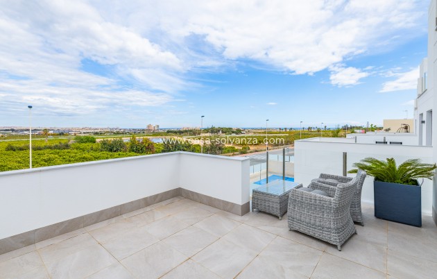 Resale - Villa - Torrevieja - Los Altos