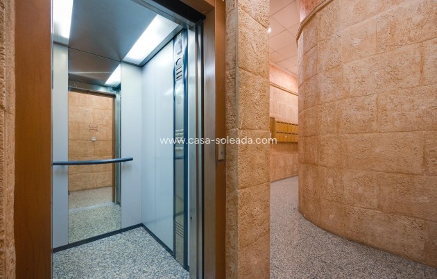 Revente - Appartement - Torrevieja - Center