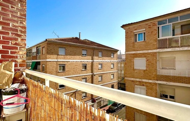 Resale - Apartment / flat - Torrevieja - Estacion Autobuses
