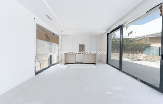 Obra nueva - Villa - Orihuela Costa