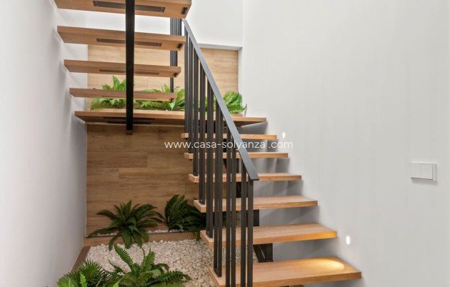 Neue Gebäude - Villa - Polop